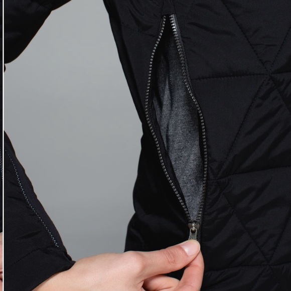 Lululemon Fluffed Up Pullover Jacket - Picture 4 of 8